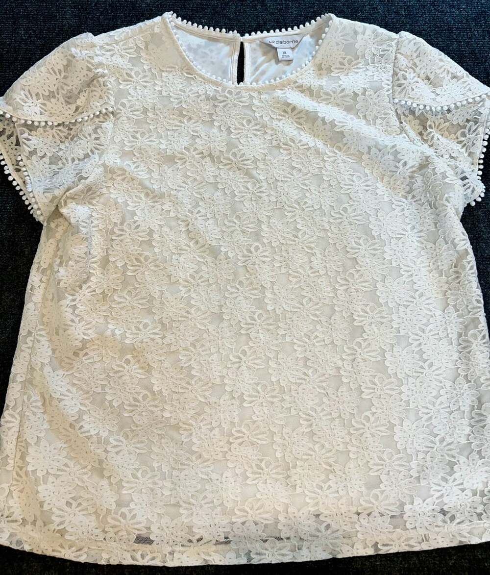 Liz Claiborne White Floral Lace Pom Pom Trim Top Blouse Size XL